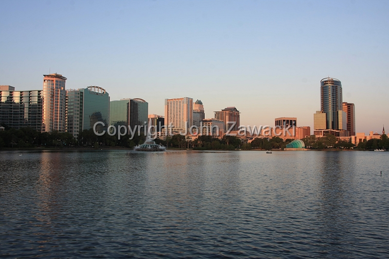 Orlando_Sunrise_8250.jpg - Downtown Orlando & Lake Eola Sunrise Panorama